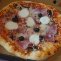 Pizza jambon-champignon